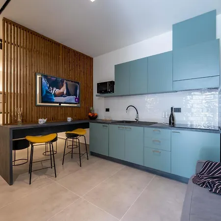 Meg Lifestyle & Riccione