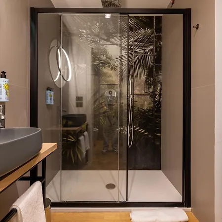 Meg Lifestyle & Hotel