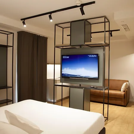 Meg Lifestyle & Hotel 3*