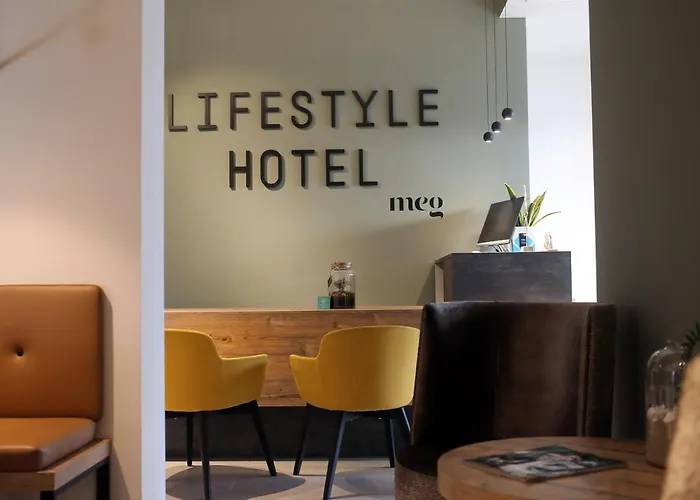 Meg Lifestyle & Риччоне