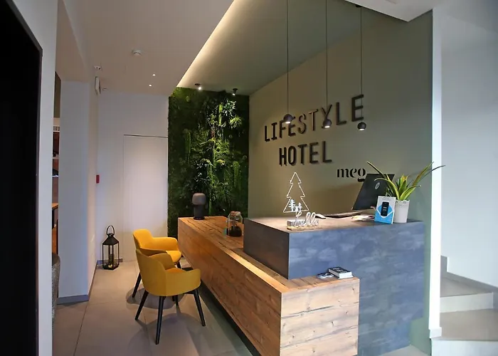 Отель Meg Lifestyle & 3*